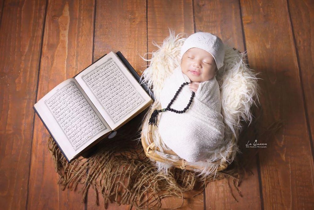 10 Inspirasi Photoshoot Bayi  dengan  Tema Islami