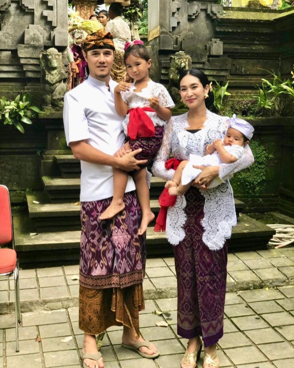 Fenomena Pernikahan Beda Kasta Di Bali Dan Perawan Tua