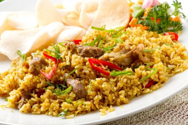 Ternyata Ini 10 Makanan Khas Indonesia yang Disukai Orang Korea, Enak!