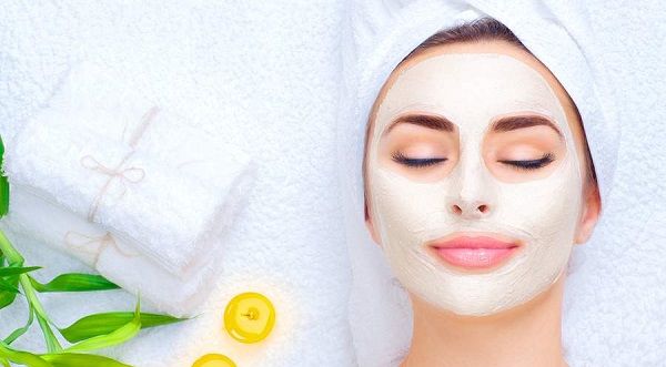 5 Kesalahan Paling Fatal Saat Pakai Face Mask, Bisa Bikin Gagal Cantik