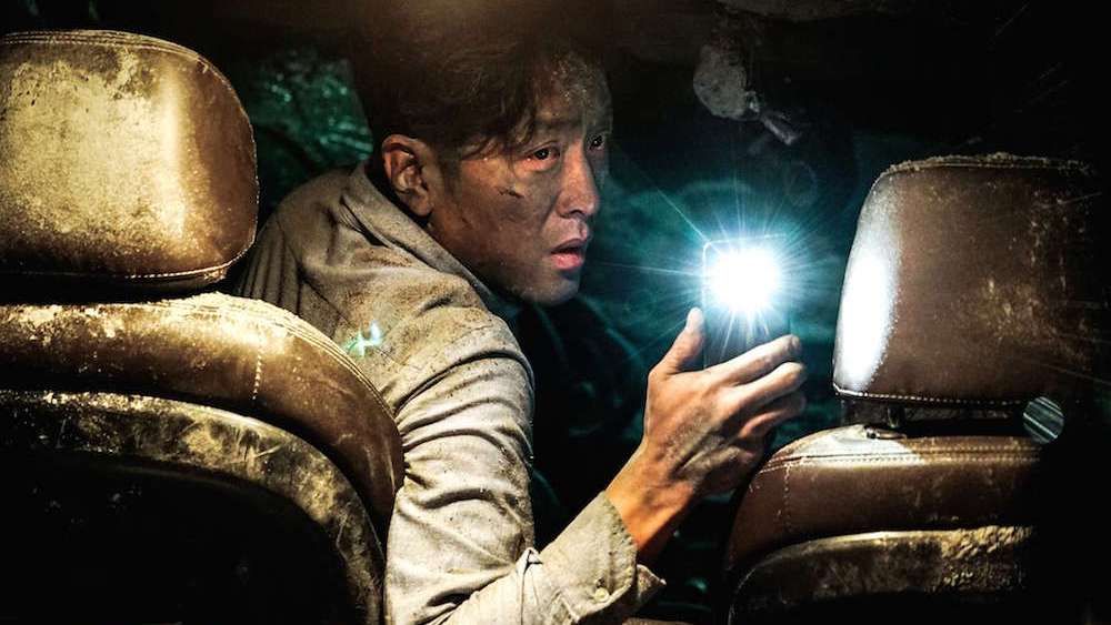 Menegangkan 5 Film Korea Bertema Disaster Ini Sayang Kamu Lewatkan 