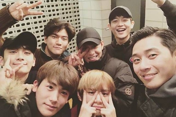 8 Squad Seleb Korea Selatan Paling Populer, Hits Banget Nih!