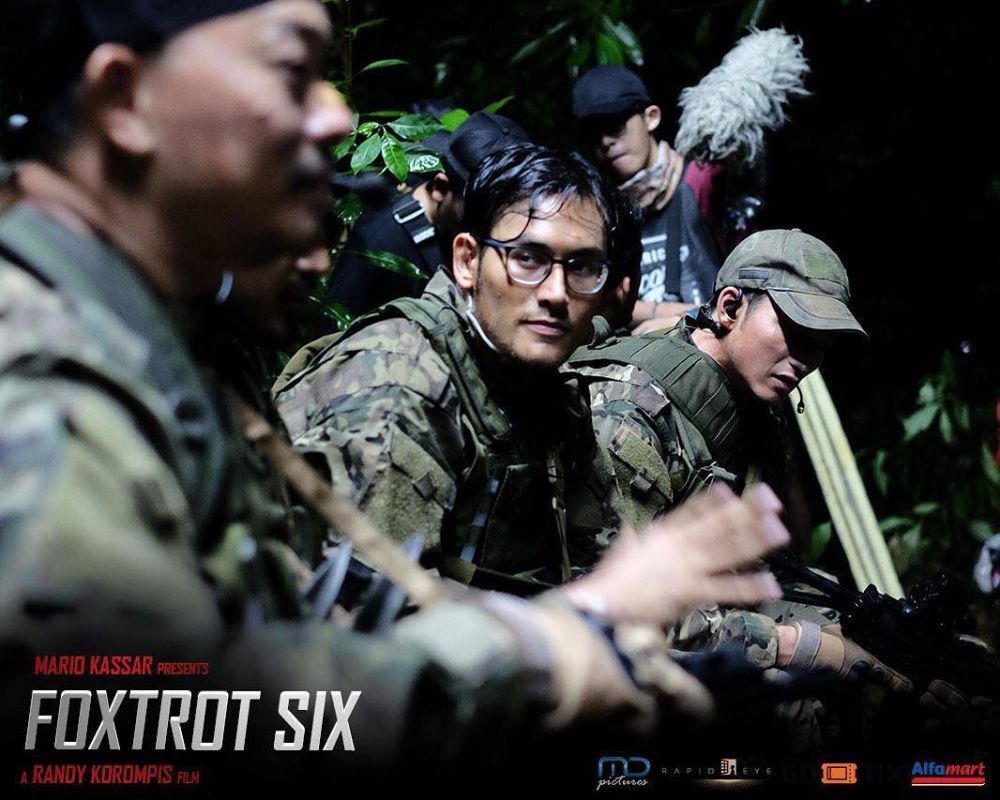 Sinopsis Foxtrot Six, 13 Fakta Film Indonesia Cita Rasa Hollywood!