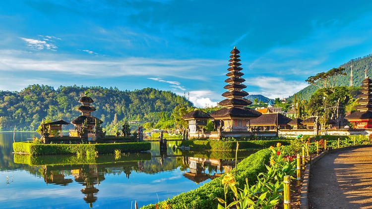 Jadi Wisata Favorit Dunia, 7 Tempat Super Keren Ini Ada Di Indonesia