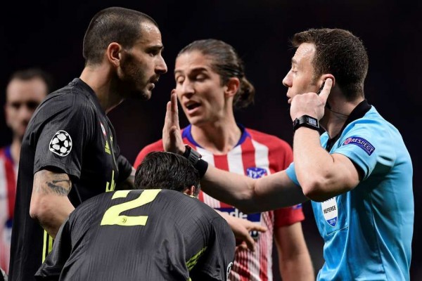 Lakukan Diving Konyol, Leonardo Bonucci Dikecam Fabio Capello