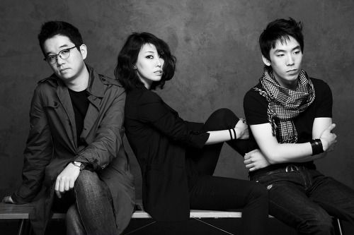 Super Enak, 5 Grup Musik Korea Ini Lagunya Wajib Masuk Playlistmu!