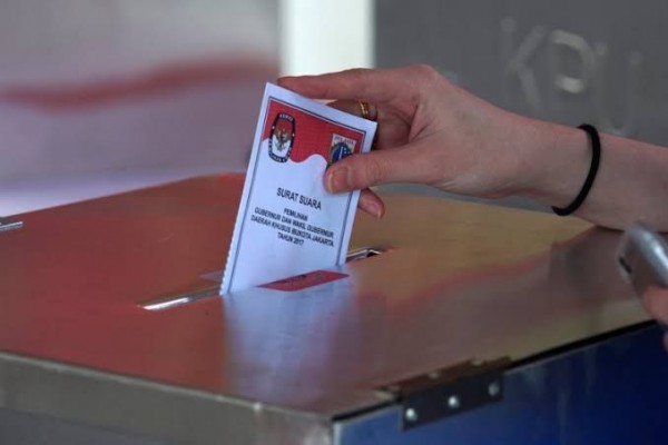 Hidayat Nur Wahid: Demokrasi Bukan Bid'ah