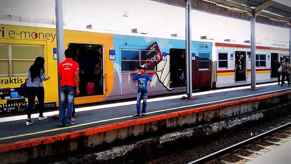 5 Kejadian Tak Mengenakkan yang Terkadang Dialami Pengguna Kereta