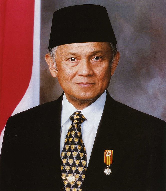 Fakta tentang BJ Habibie