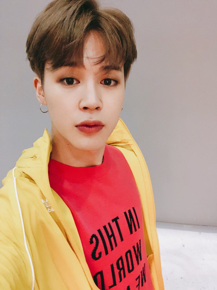 Potret Warna  Rambut  Jimin  BTS yang Paling Kece