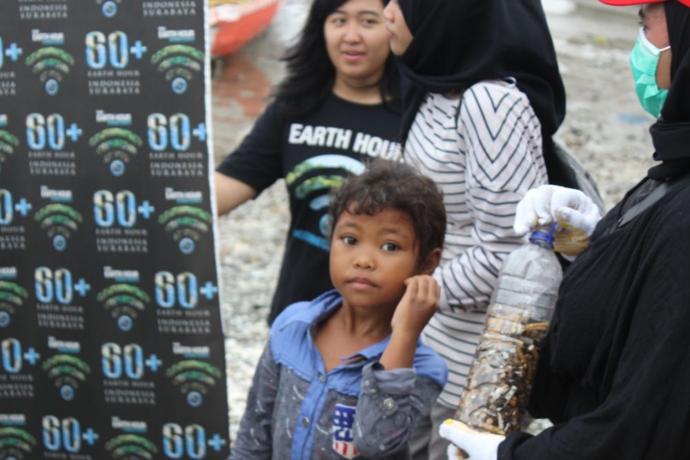 5 Cara #Connect2Earth ala Abibayu, “Si Duta Earth Hour Centang Biru”