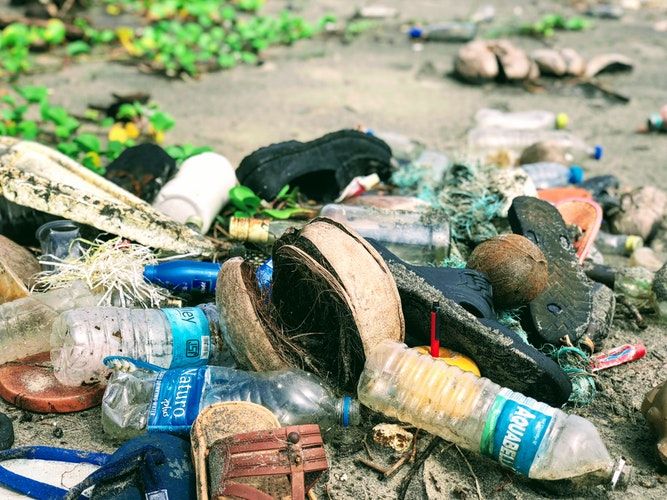 Setiap Hari, Ratusan Ton Sampah di Karawang Tidak Terangkut ke TPA