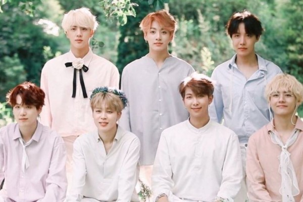 10 Potret BTS di Billboard Music Awards Bikin Army Bangga