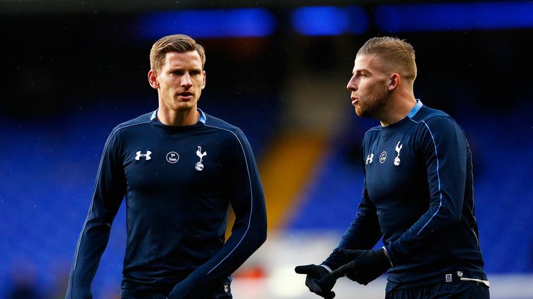 Incar Bek Everton, Tottenham Siap Pecahkan Rekor Pembelian Klub