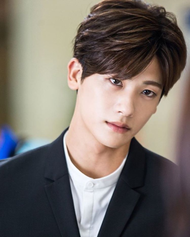 Segera Wamil Ini 12 Potret Perjalanan Karir Park Hyung Sik