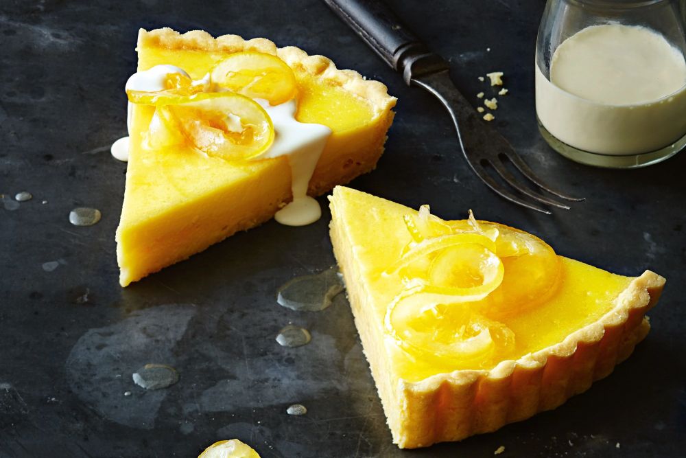 8 Dessert Menggiurkan Ini Terbuat Dari Lemon, Gak Bikin Enek Lho!