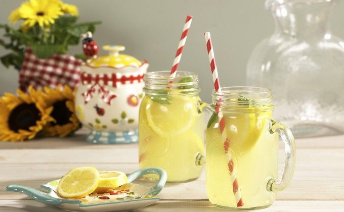 7 Olahan Minuman dari Lemon Ini Bisa Bikin Dahagamu Hilang Seketika