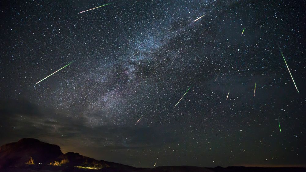 15 Fenomena Langit Bulan Desember 2021, Ramai Hujan Meteor