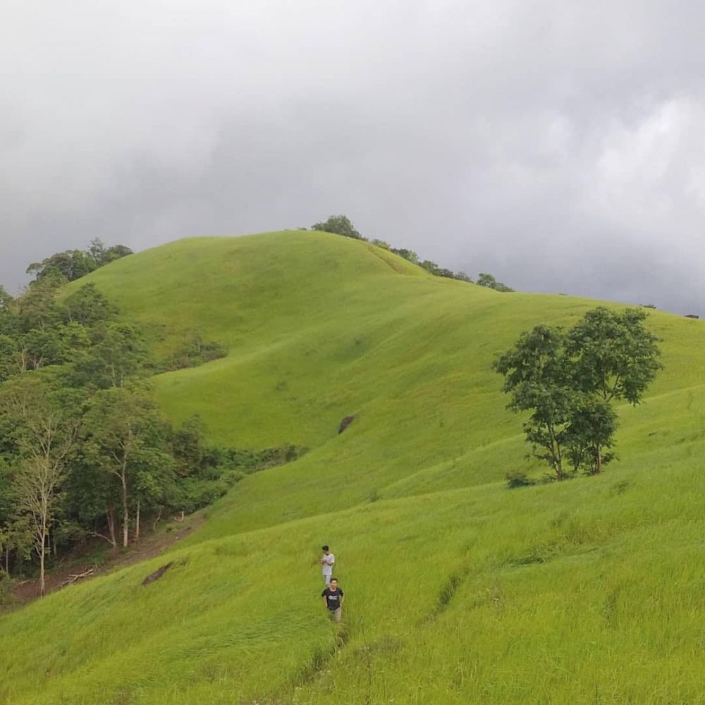 7 Bukit di Kalimantan Selatan Ini Menyuguhkan Panorama Indah