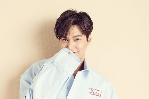 Keluar Wamil, 9 Potret Liburan Lee Min Ho Yang Bikin Fans Histeris!