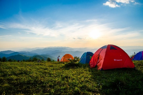 Dijamin Seru, Begini 9 Tips Merencanakan Camping Bersama Anak!