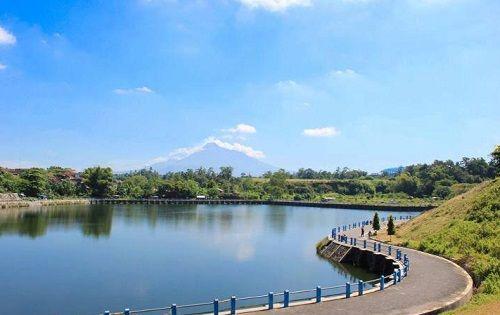 5 Tempat Jogging di Jogja Ini Panoramanya Indah, Jadi Betah Olahraga