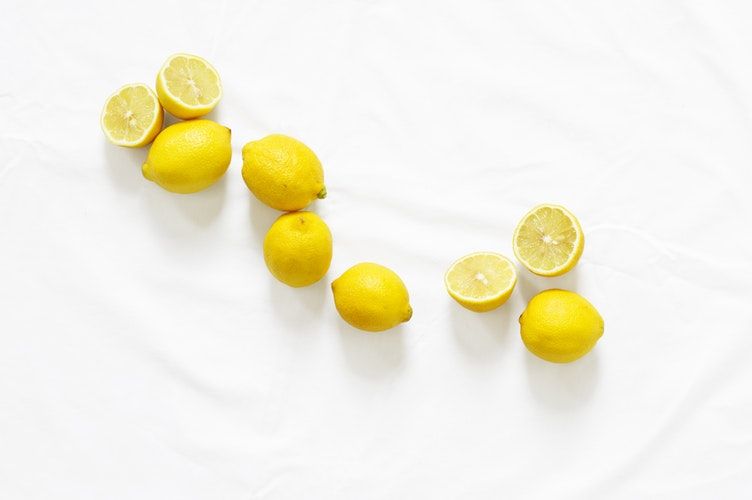 5 Buah Ini Kaya Akan Vitamin C, Bagus Banget untuk Kesehatan Kulit!