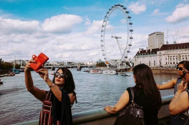 10 Tempat Selfie Paling Populer di Seluruh Dunia, Apa saja?