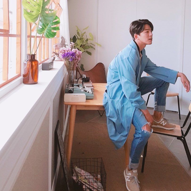 11 OOTD ala Kim Min Gyu Bintang Drama Perfume ini Cocok Buat Hangout