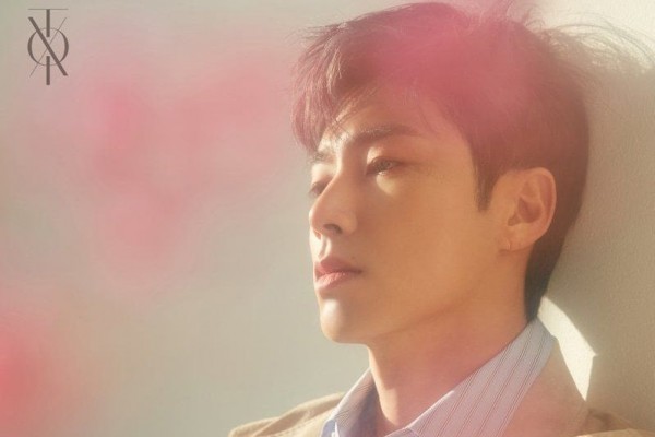 10 Pesona Jung Yunho, Leader TVXQ yang Akan Debut Solo Bulan Ini