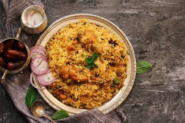 Resep Nasi Kebuli Khas Arab Dengan Rice Cooker Enak Dan Simpel
