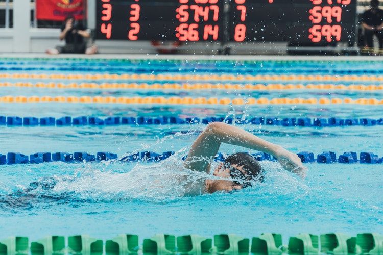 5 Manfaat Berenang untuk Kesehatan, Bisa Bikin Tambah Tinggi