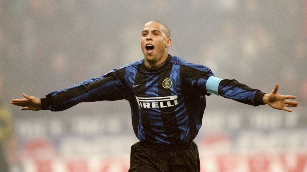 7 Striker Legendaris yang Bikin Jatuh Hati Sama Liga Serie A Italia