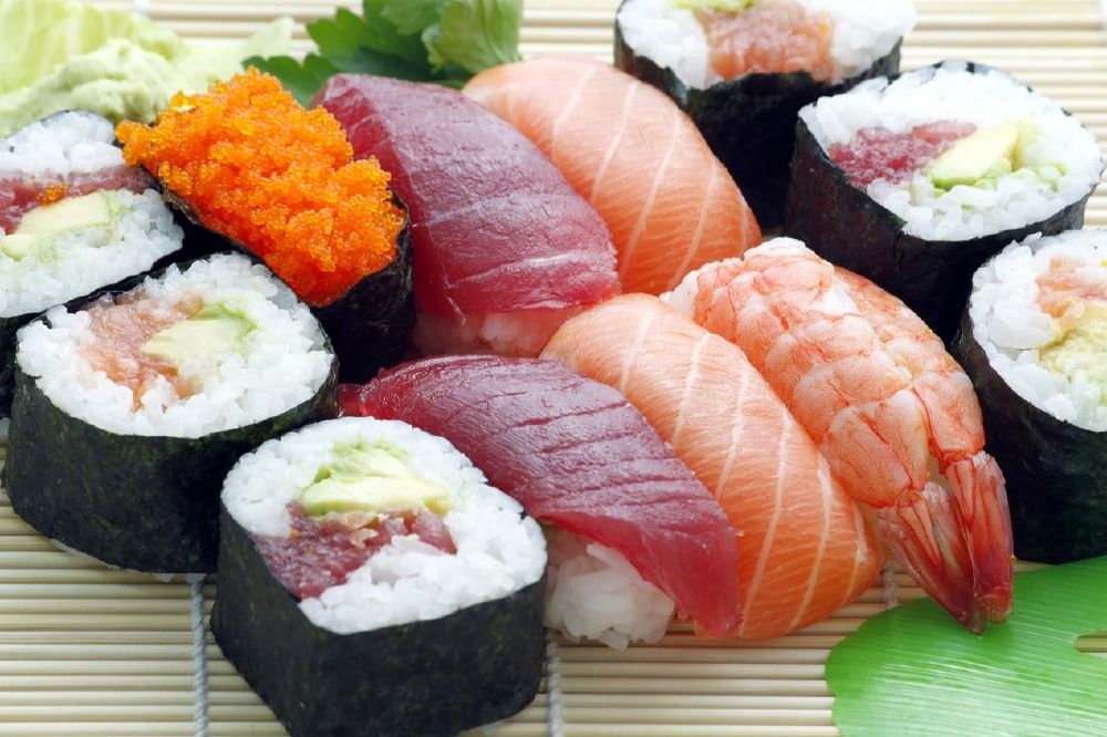 8 Manfaat Konsumsi Sushi, Makanan Khas Jepang Penuh Nutrisi