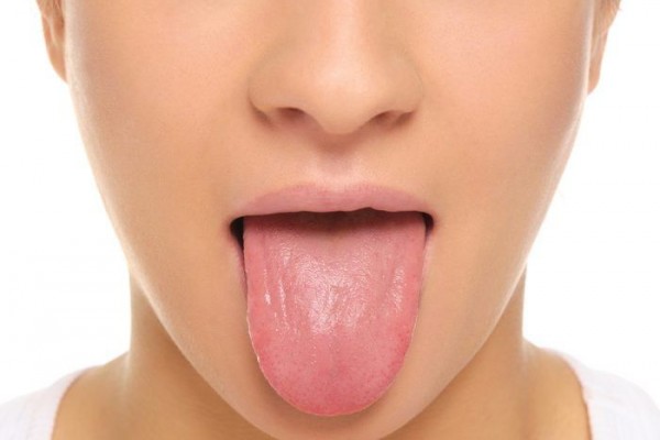 6 Cara Ampuh Atasi Kesemutan Lidah, Sensasi Baal yang Gak Biasa