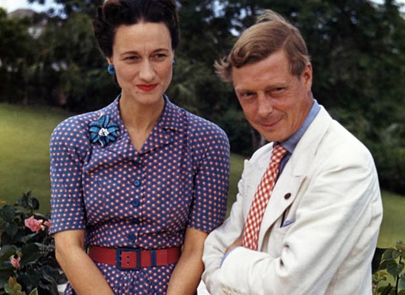 Edward VIII Raja Inggris Yang Rela Kehilangan Tahta Demi Cinta   Us Spied Royal Family King Edward Viii Wallis Simpson 898332 9627e7df9f03d5fd8d5b6555daf1ac4a 