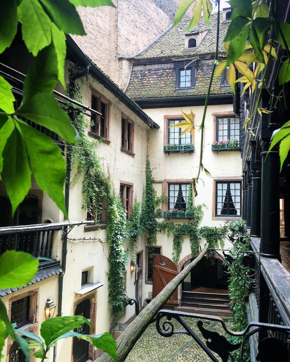 7 Tempat Wisata Instagramable di Kota Strasbourg, Seperti Paris Lho!