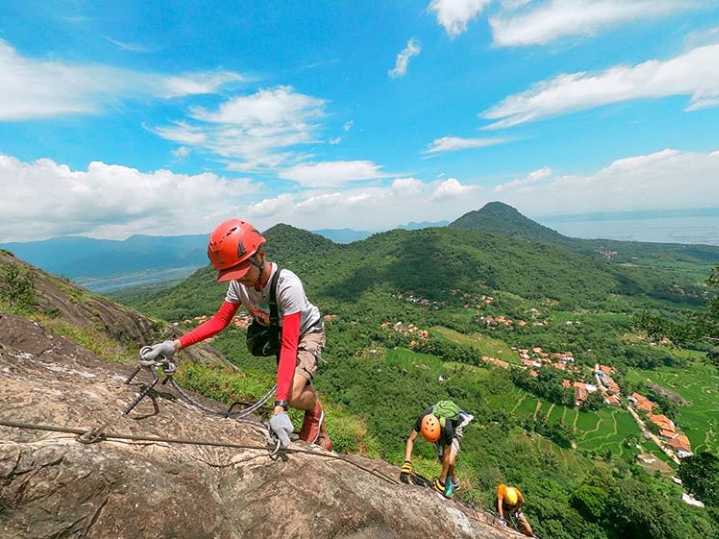 5 Gunung Di Purwakarta Ini Bisa Jadi Destinasi Liburan Akhir Pekan