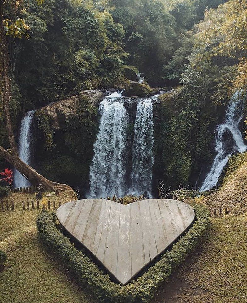 Keren Banget 5 Wisata Air Terjun Di Jawa Tengah Yang Perlu