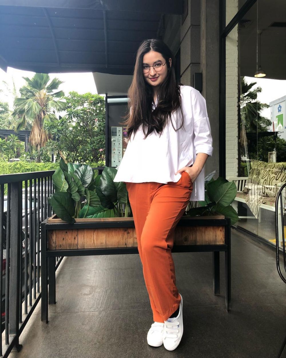 9 Style ala Stephanie Poetri, Bisa Jadi Referensi Terbaru Kamu nih!