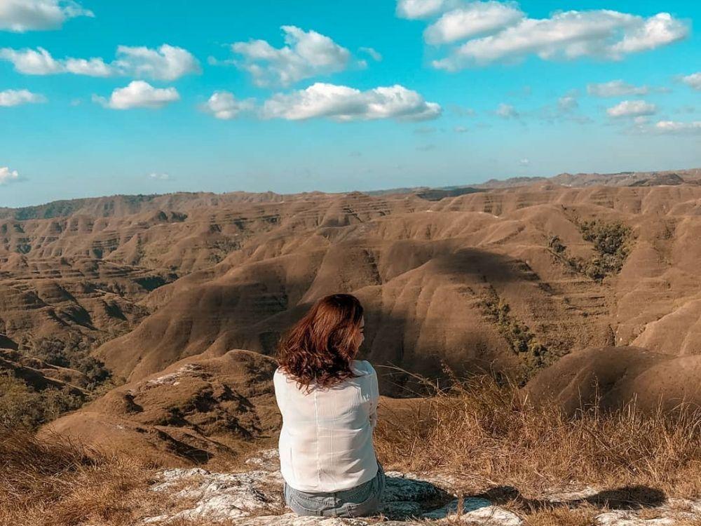 6 Alasan Utama Kamu Wajib ke Bukit Wairinding NTT Sekali Seumur Hidup