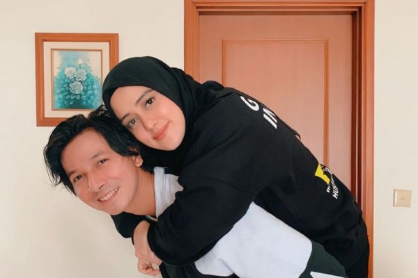 7100 Gambar Rumah Fairuz A Rafiq Gratis Terbaru