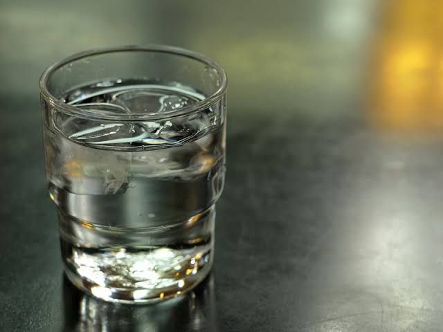 Yakin Air Minummu Sehat untuk Dikonsumsi? Kenali 5 Tandanya