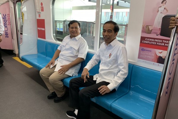 Jokowi-Prabowo Bertemu di MRT, PDIP: Sekarang Tak Ada lagi 01 atau 02