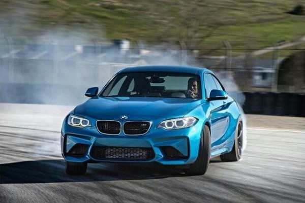 Ini Bedanya Sistem Penggerak Roda FWD, RWD, 4WD dan AWD 