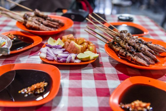 8 Ragam Sate Khas Jawa Tengah yang Dijamin Menggugah Selera 