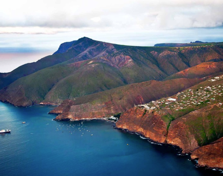 5 Fakta Unik Saint Helena, Pulau Terpencil di Samudera Atlantik