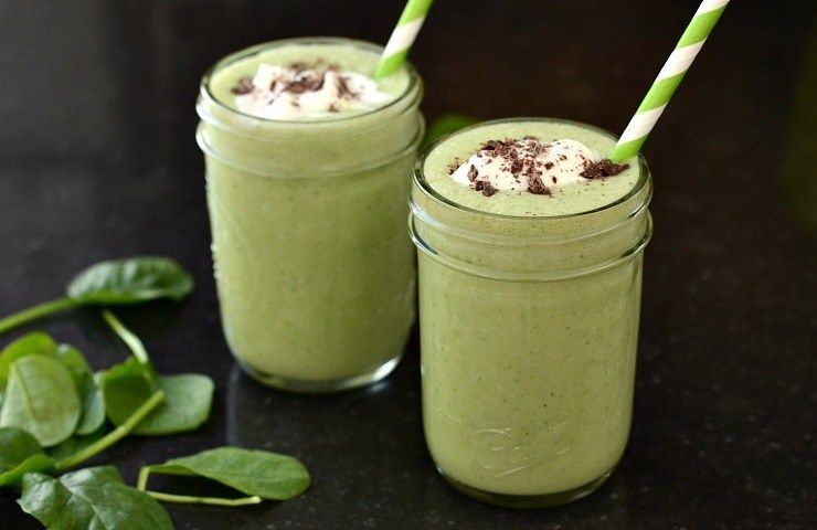8 Resep Smoothies Bayam Kekinian