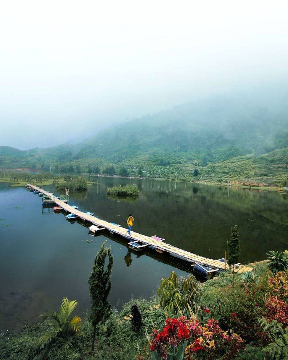 6 Wisata Jembatan Cantik Di Bogor, Instagramable Abis!