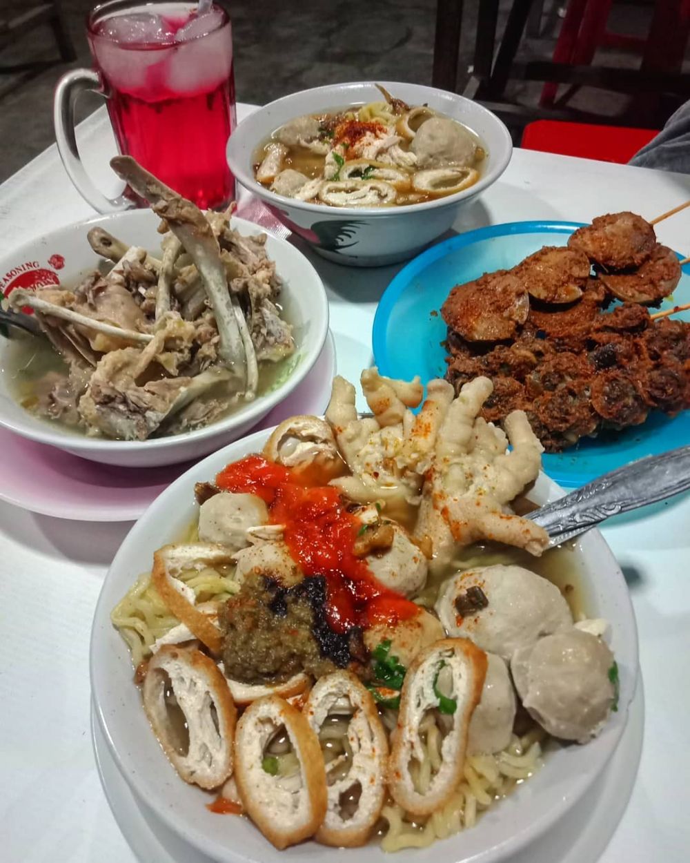 9 Rekomendasi Warung Bakso Enak Di Kota Medan Kuahnya Bikin Ngiler